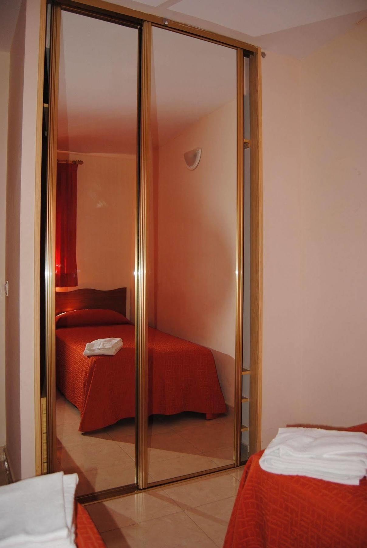 Apartamentos Marblau Peredamar-Julio Y Agosto Solo Familias Gandía Kültér fotó